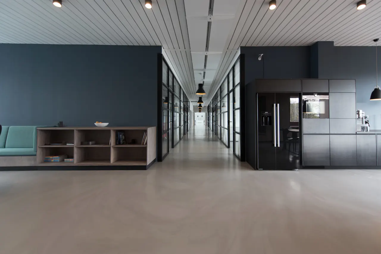 Interior grids